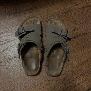 USED Birkenstock’s